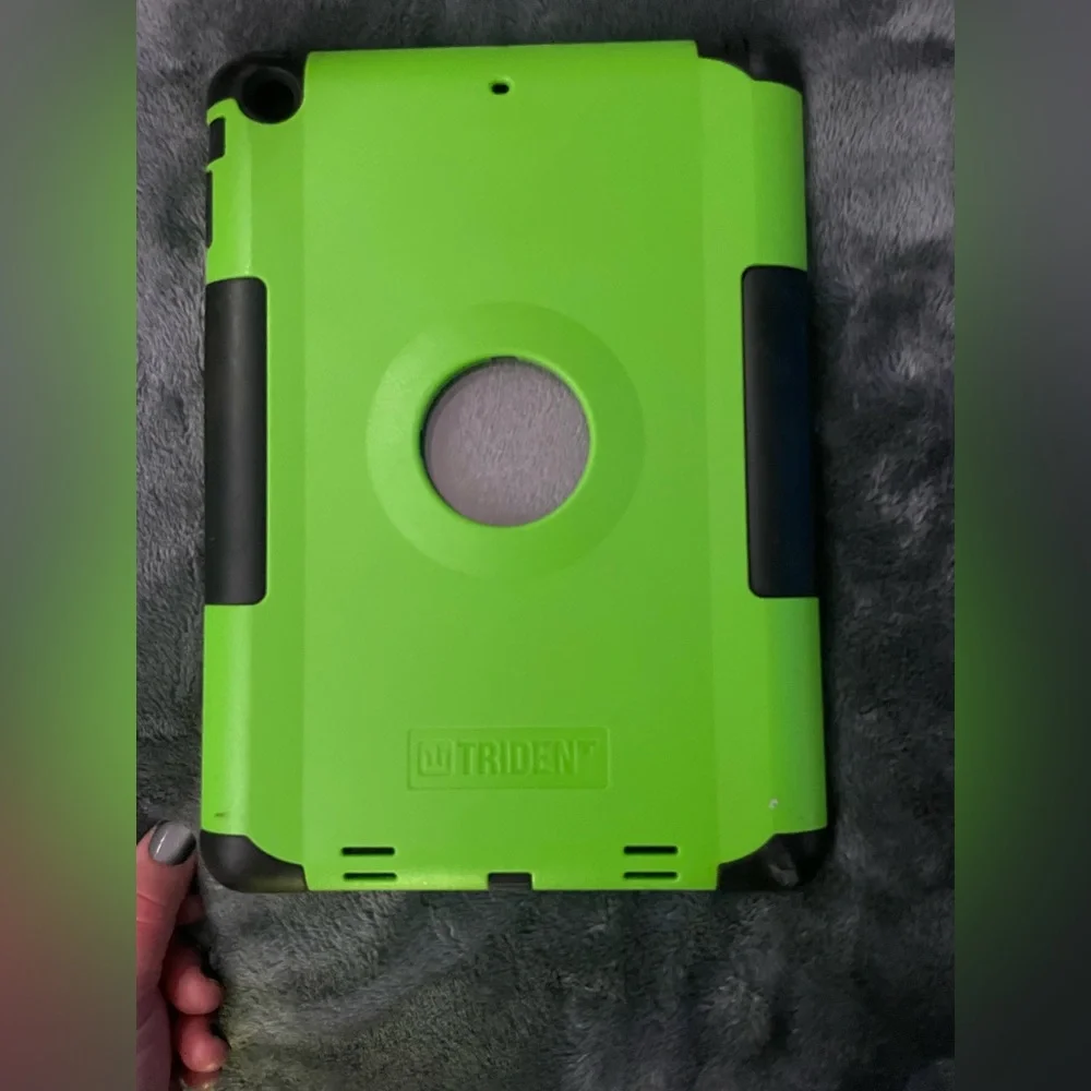 iPad Air Waterproof Case, Lime Green with Rubber siding for protection.
